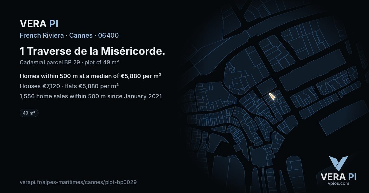 1 Traverse de la Miséricorde, Cannes at night – the plot lit, the parcels around coloured by the prices near them