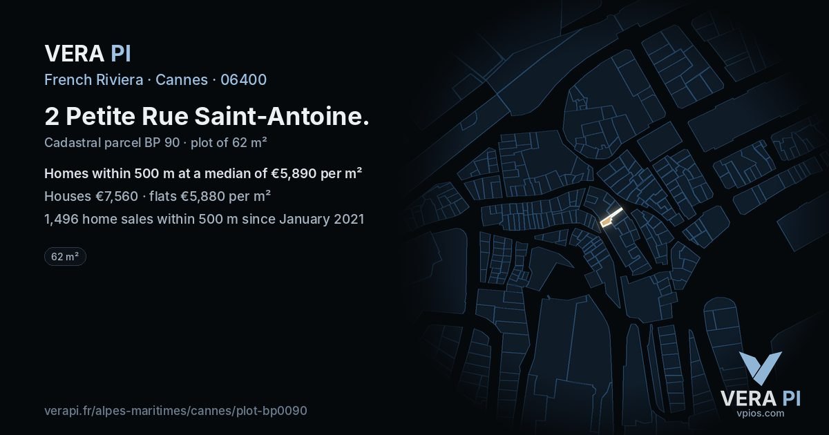 2 Petite Rue Saint-Antoine, Cannes at night – the plot lit, the parcels around coloured by the prices near them