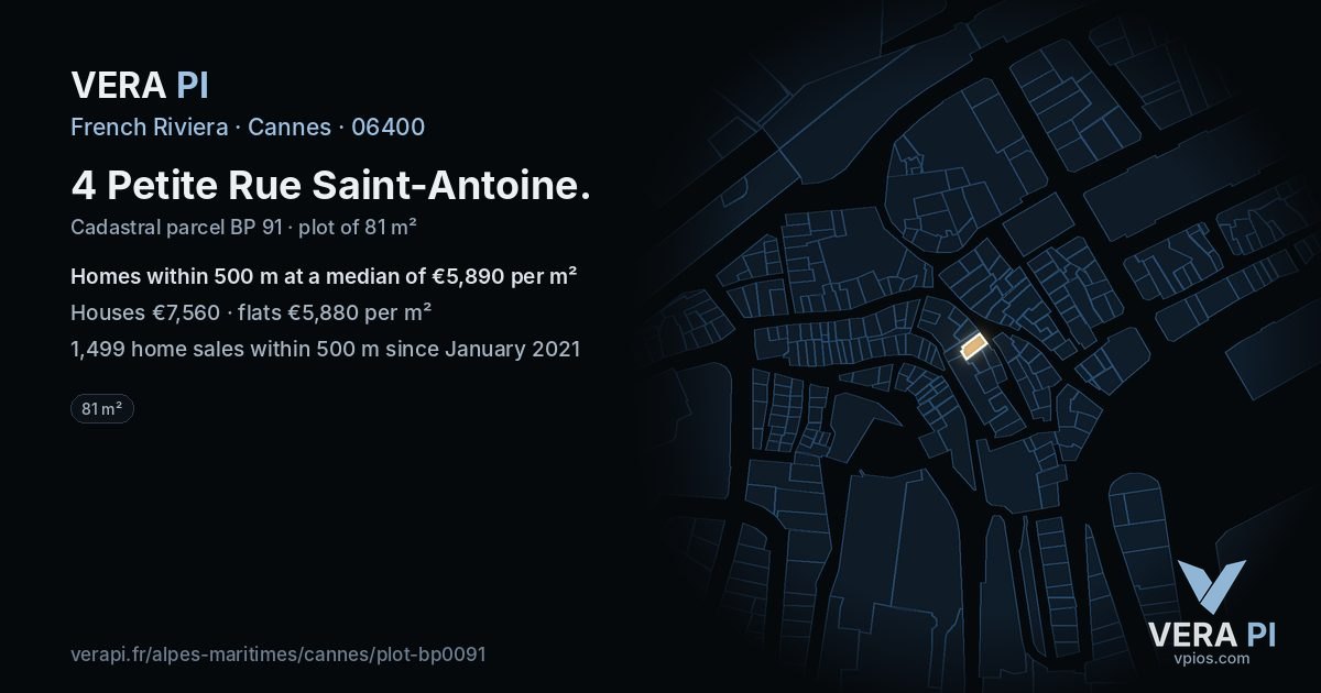4 Petite Rue Saint-Antoine, Cannes at night – the plot lit, the parcels around coloured by the prices near them