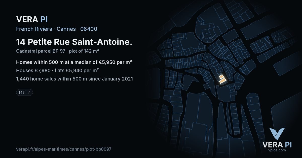14 Petite Rue Saint-Antoine, Cannes at night – the plot lit, the parcels around coloured by the prices near them