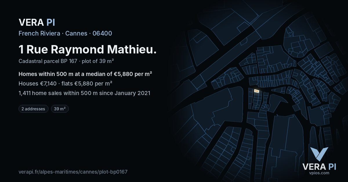 1 Rue Raymond Mathieu, Cannes at night – the plot lit, the parcels around coloured by the prices near them