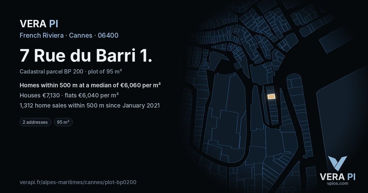 7 Rue du Barri 1, Cannes at night – the plot lit, the parcels around coloured by the prices near them
