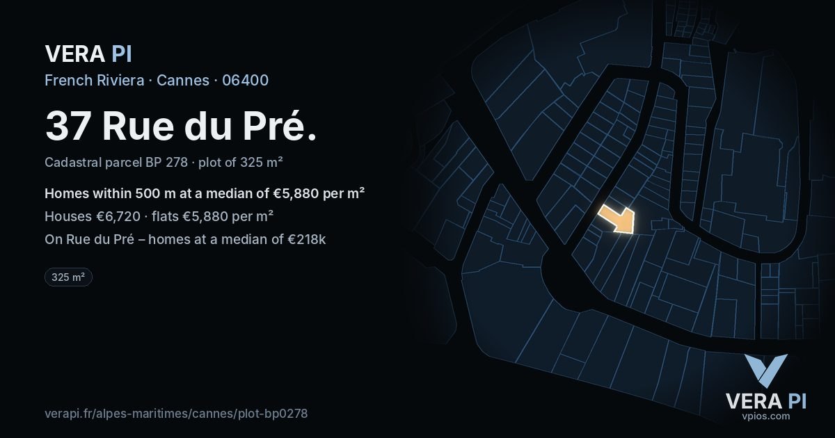 37 Rue du Pré, Cannes at night – the plot lit, the parcels around coloured by the prices near them