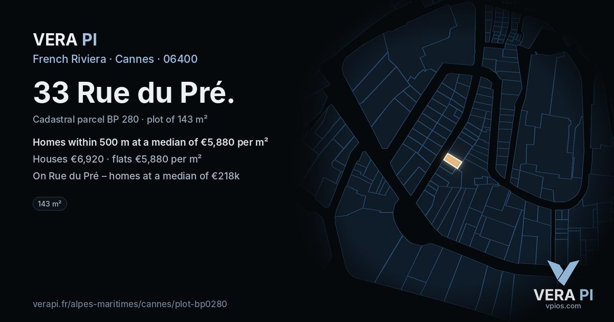 33 Rue du Pré, Cannes at night – the plot lit, the parcels around coloured by the prices near them