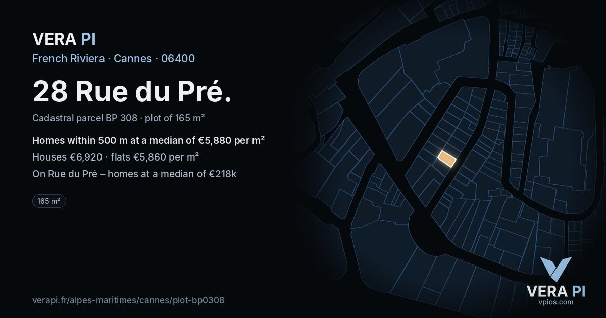 28 Rue du Pré, Cannes at night – the plot lit, the parcels around coloured by the prices near them