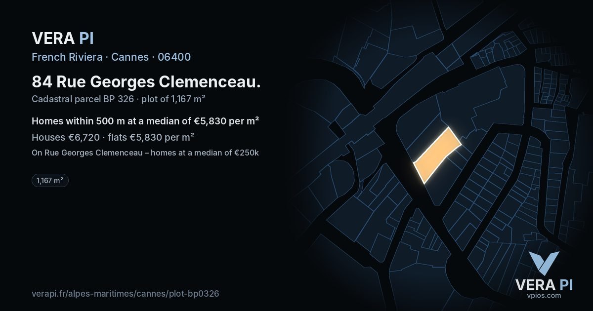 84 Rue Georges Clemenceau, Cannes at night – the plot lit, the parcels around coloured by the prices near them