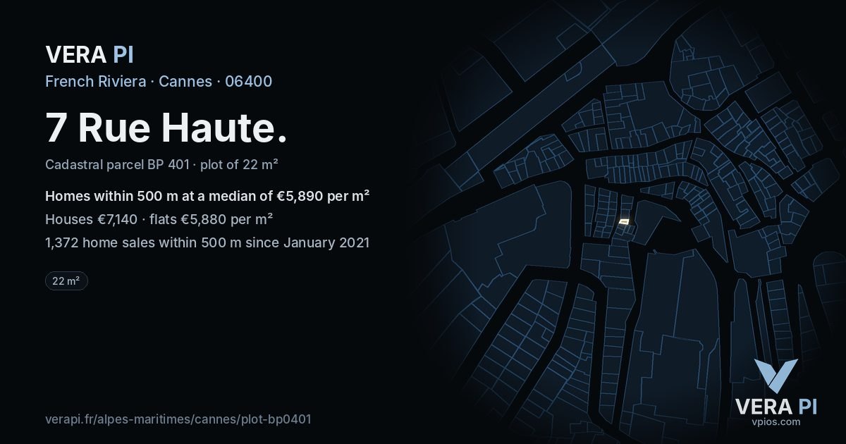 7 Rue Haute, Cannes at night – the plot lit, the parcels around coloured by the prices near them