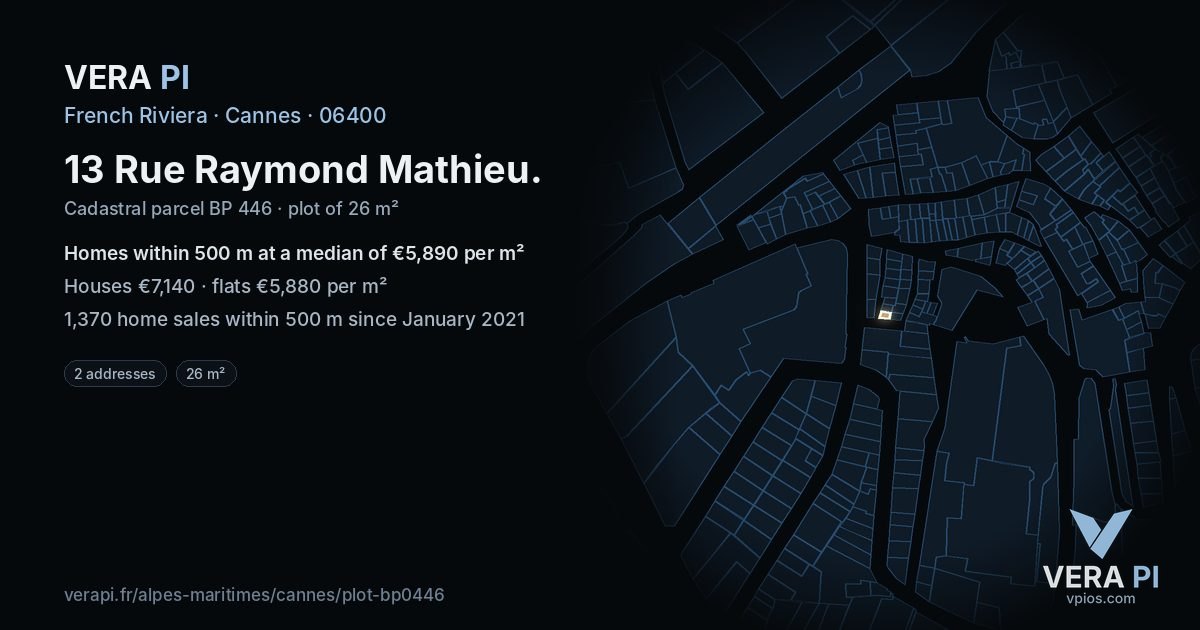 13 Rue Raymond Mathieu, Cannes at night – the plot lit, the parcels around coloured by the prices near them