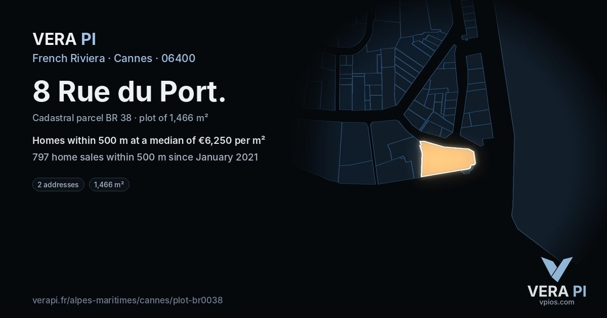 8 Rue du Port, Cannes at night – the plot lit, the parcels around coloured by the prices near them