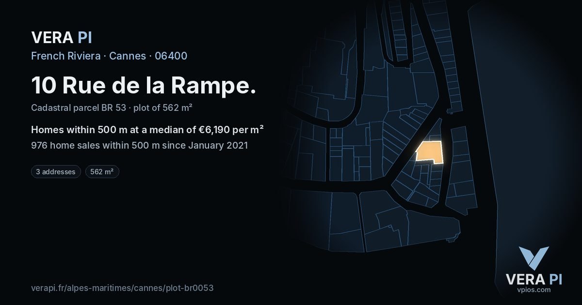 10 Rue de la Rampe, Cannes at night – the plot lit, the parcels around coloured by the prices near them