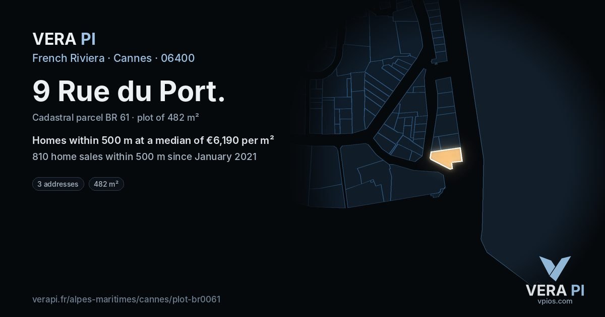 9 Rue du Port, Cannes at night – the plot lit, the parcels around coloured by the prices near them