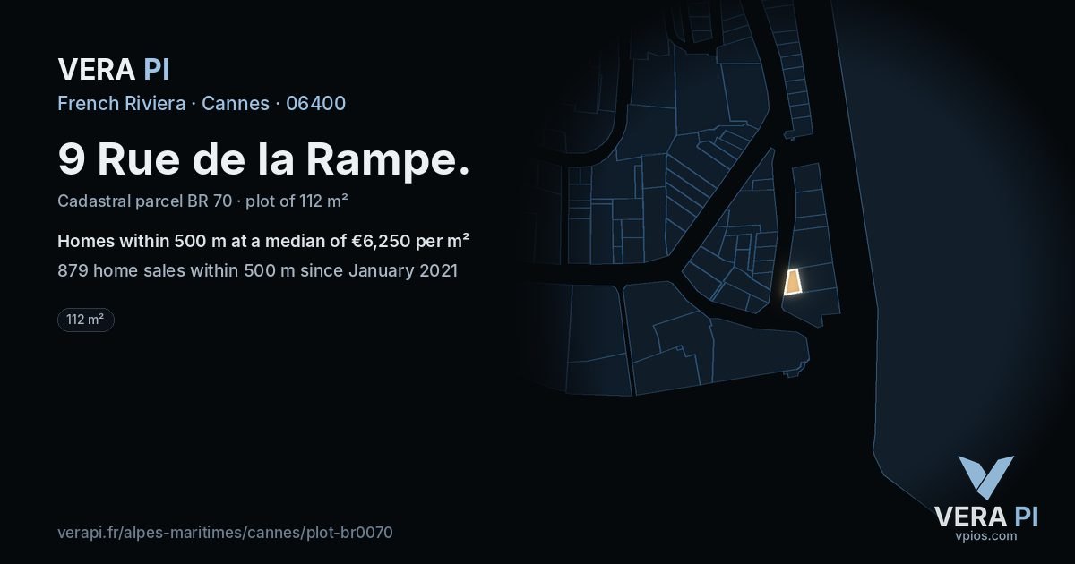 9 Rue de la Rampe, Cannes at night – the plot lit, the parcels around coloured by the prices near them