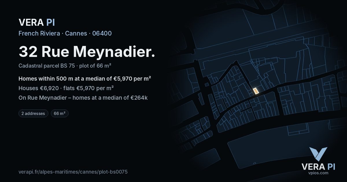32 Rue Meynadier, Cannes at night – the plot lit, the parcels around coloured by the prices near them