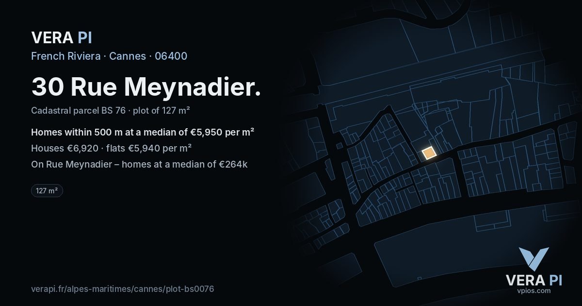 30 Rue Meynadier, Cannes at night – the plot lit, the parcels around coloured by the prices near them