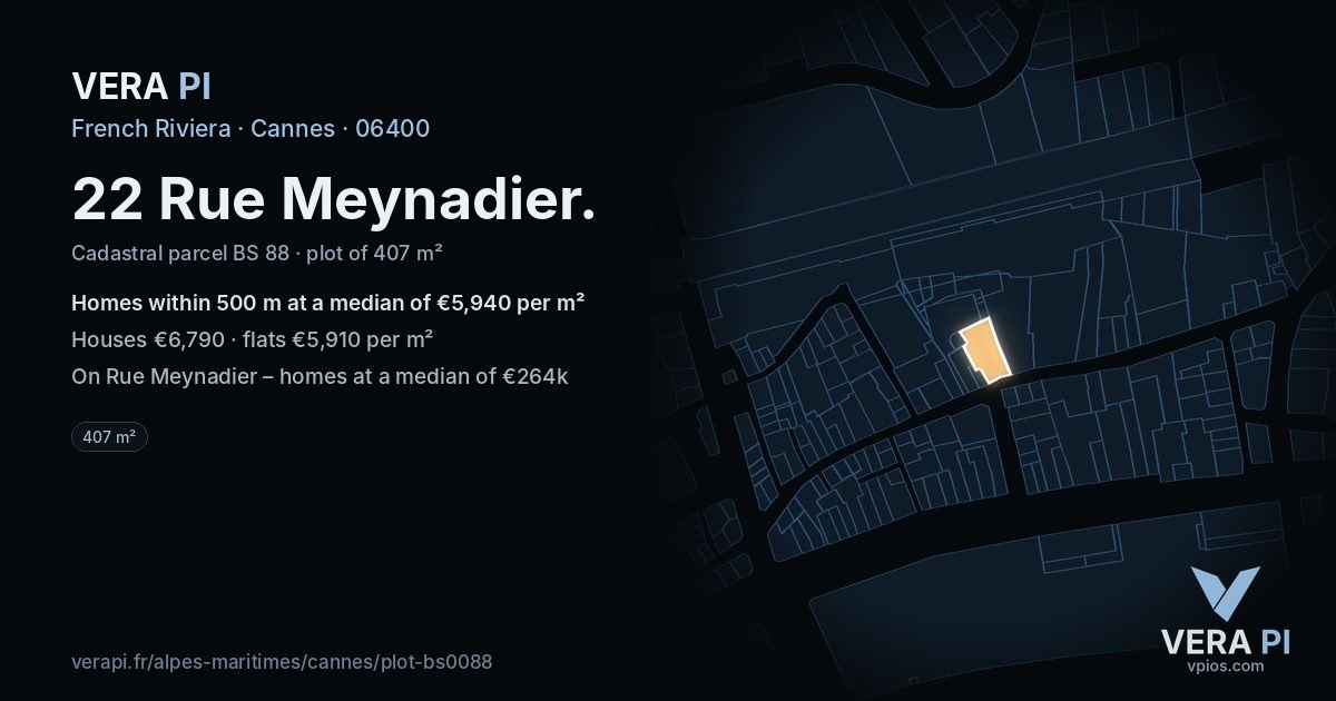 22 Rue Meynadier, Cannes at night – the plot lit, the parcels around coloured by the prices near them