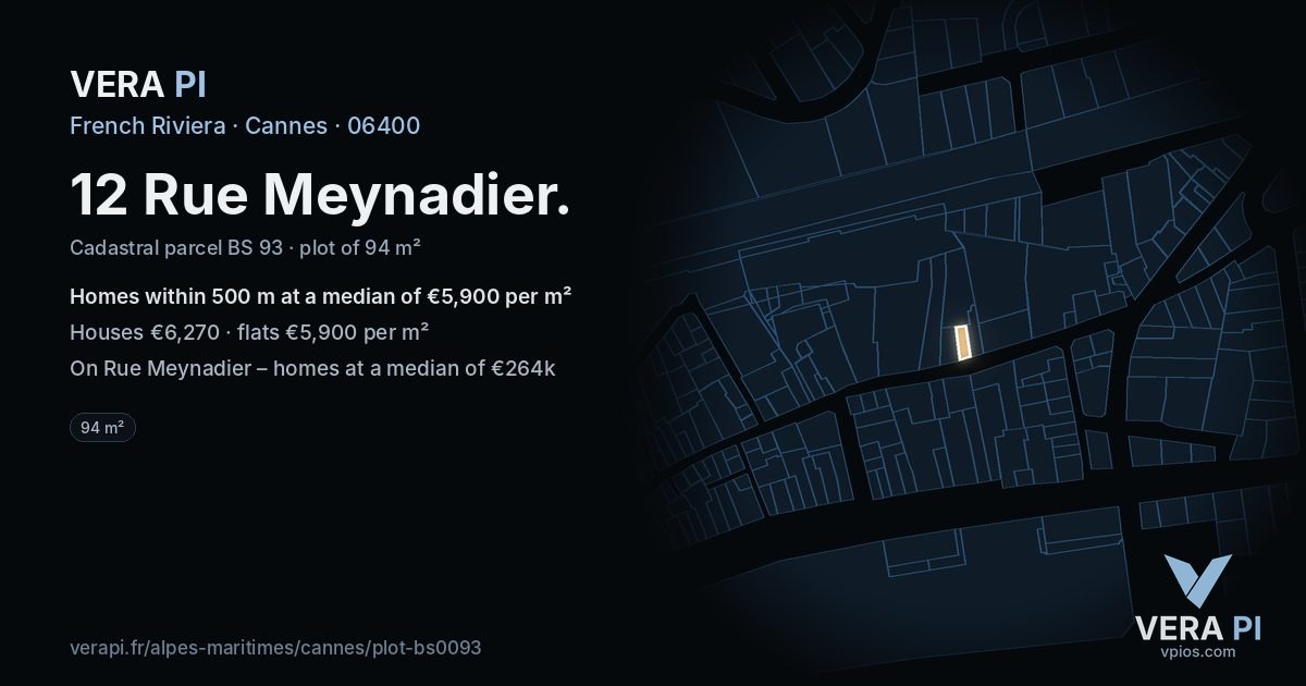 12 Rue Meynadier, Cannes at night – the plot lit, the parcels around coloured by the prices near them