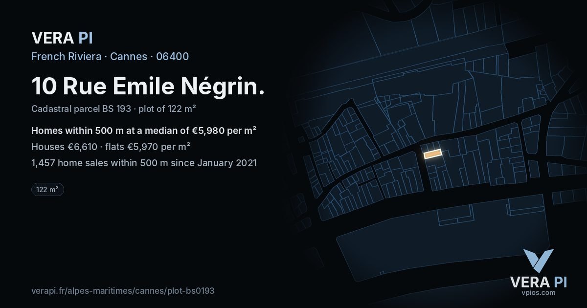 10 Rue Emile Négrin, Cannes at night – the plot lit, the parcels around coloured by the prices near them