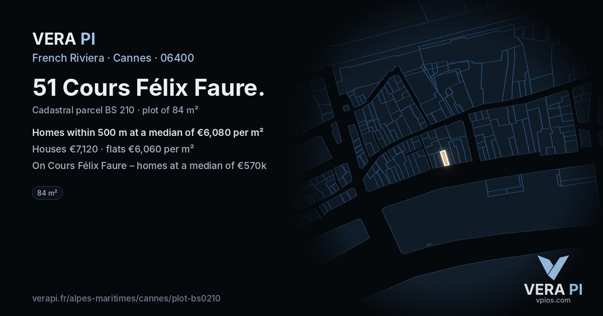 51 Cours Félix Faure, Cannes at night – the plot lit, the parcels around coloured by the prices near them