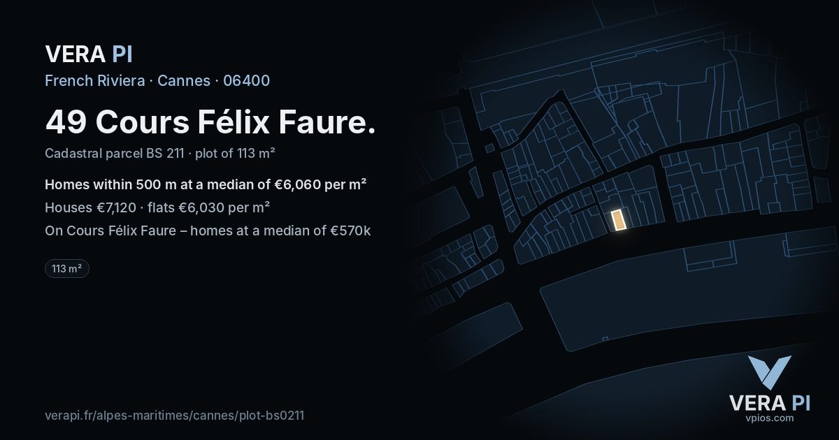 49 Cours Félix Faure, Cannes at night – the plot lit, the parcels around coloured by the prices near them