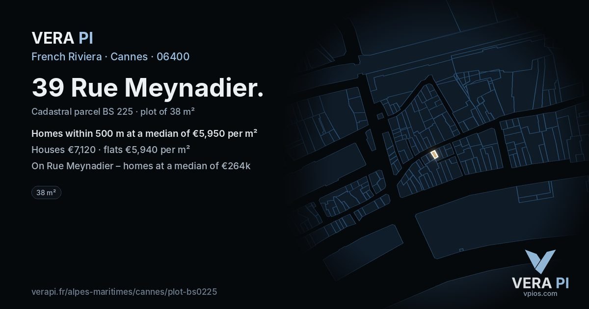 39 Rue Meynadier, Cannes at night – the plot lit, the parcels around coloured by the prices near them