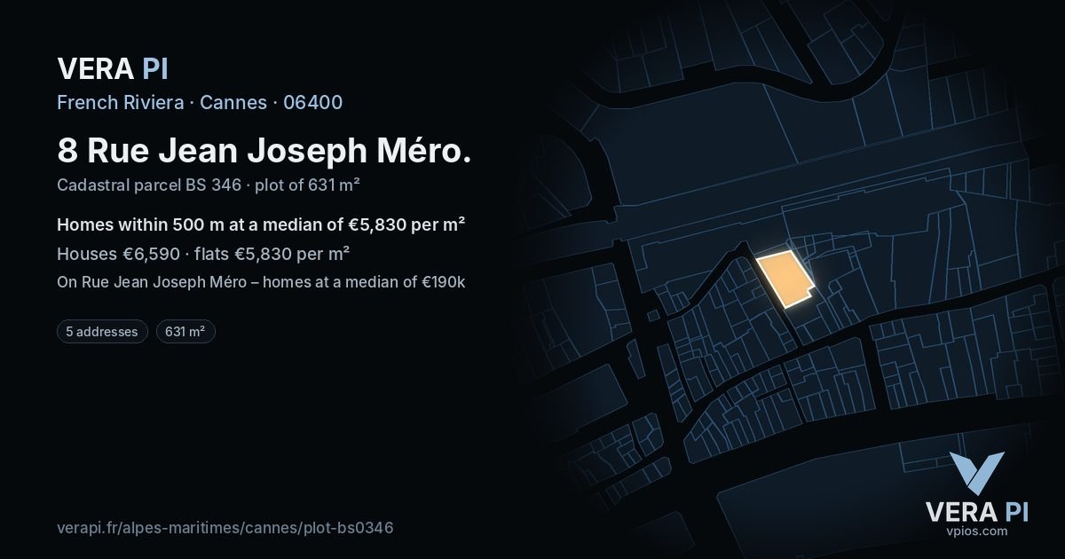 8 Rue Jean Joseph Méro, Cannes at night – the plot lit, the parcels around coloured by the prices near them