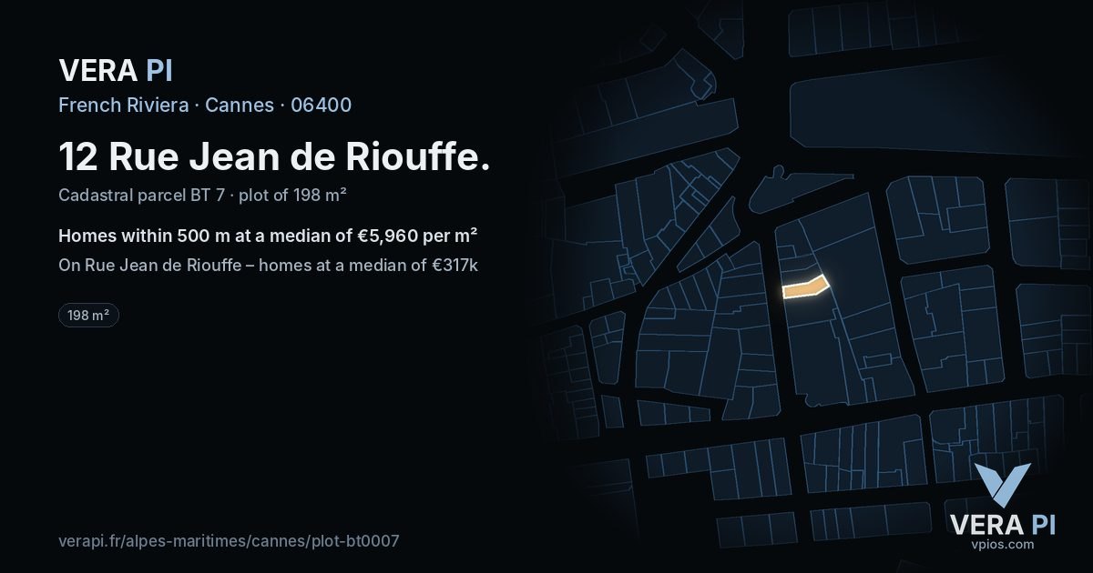 12 Rue Jean de Riouffe, Cannes at night – the plot lit, the parcels around coloured by the prices near them