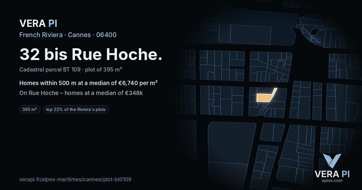 32 bis Rue Hoche, Cannes at night – the plot lit, the parcels around coloured by the prices near them