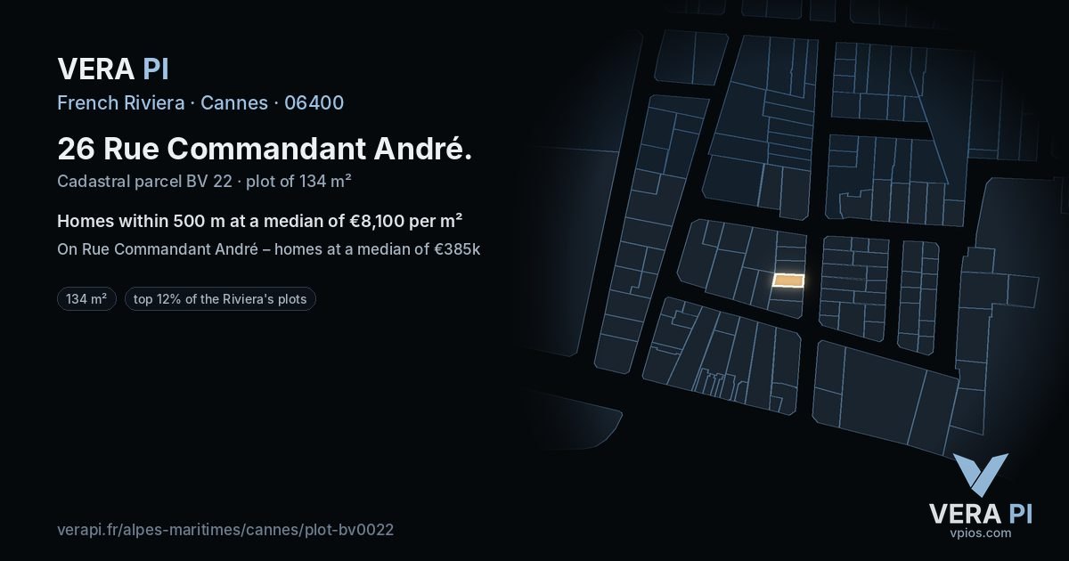 26 Rue Commandant André, Cannes at night – the plot lit, the parcels around coloured by the prices near them