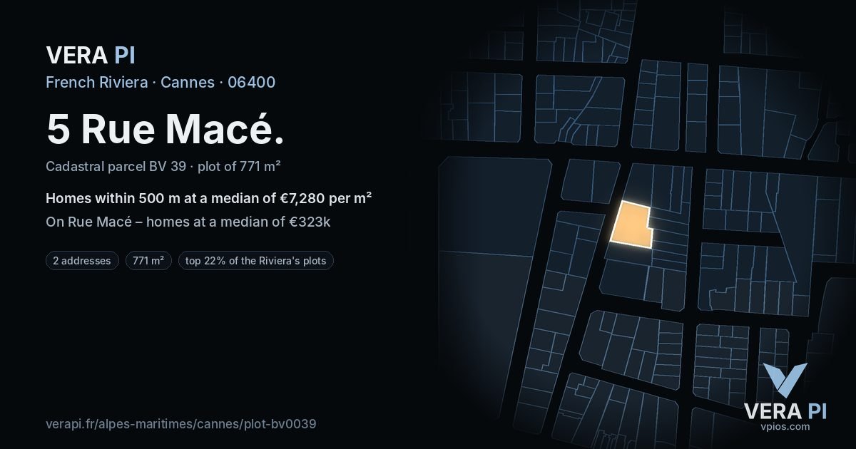 5 Rue Macé, Cannes at night – the plot lit, the parcels around coloured by the prices near them