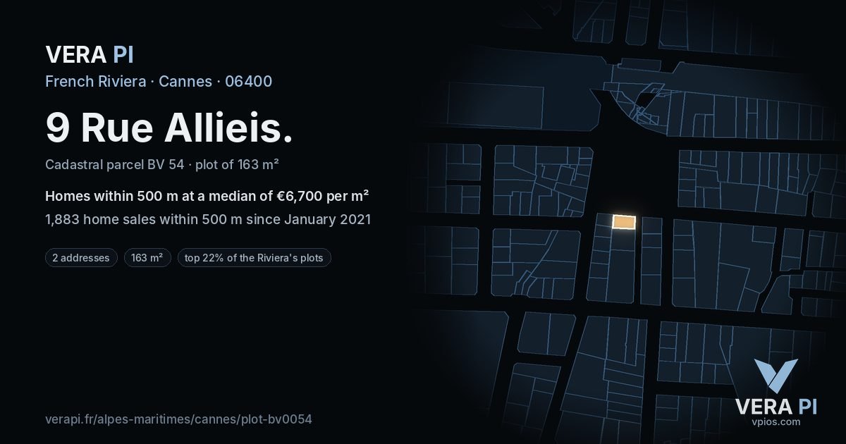 9 Rue Allieis, Cannes at night – the plot lit, the parcels around coloured by the prices near them