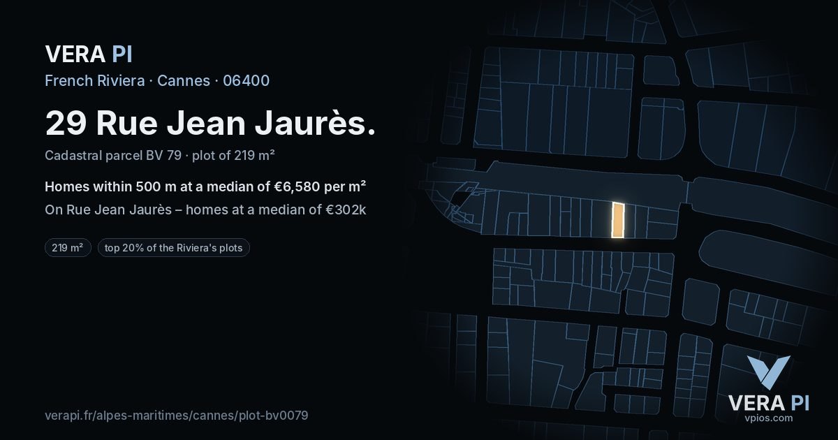 29 Rue Jean Jaurès, Cannes at night – the plot lit, the parcels around coloured by the prices near them