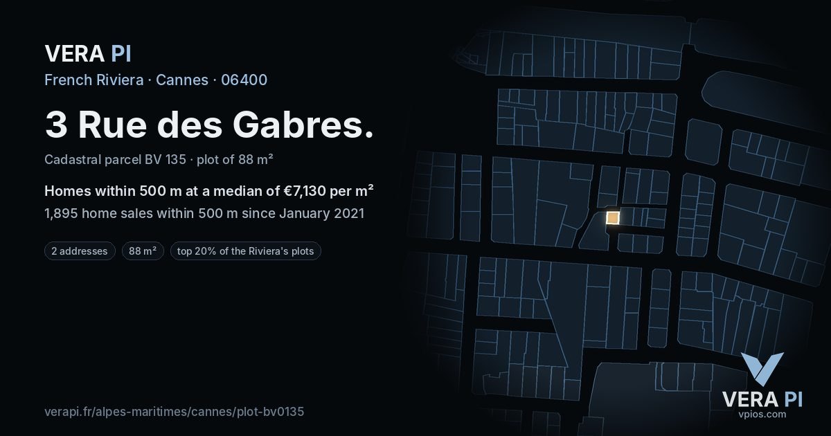 3 Rue des Gabres, Cannes at night – the plot lit, the parcels around coloured by the prices near them