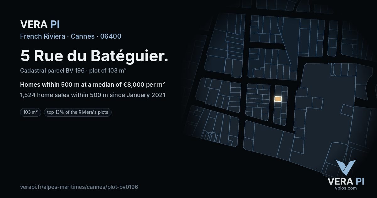 5 Rue du Batéguier, Cannes at night – the plot lit, the parcels around coloured by the prices near them