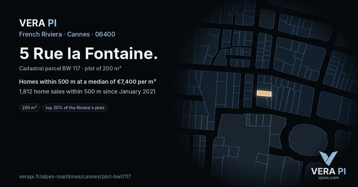 5 Rue la Fontaine, Cannes at night – the plot lit, the parcels around coloured by the prices near them