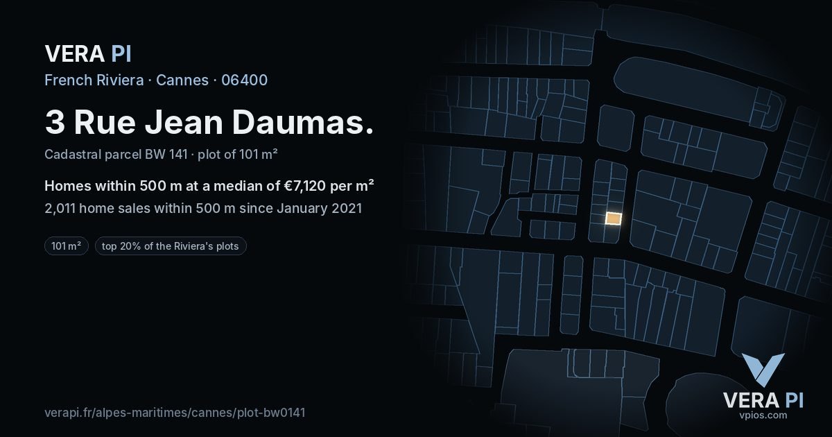 3 Rue Jean Daumas, Cannes at night – the plot lit, the parcels around coloured by the prices near them
