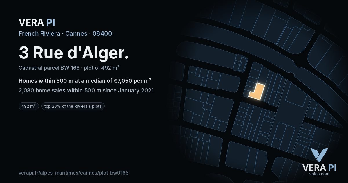 3 Rue d'Alger, Cannes at night – the plot lit, the parcels around coloured by the prices near them