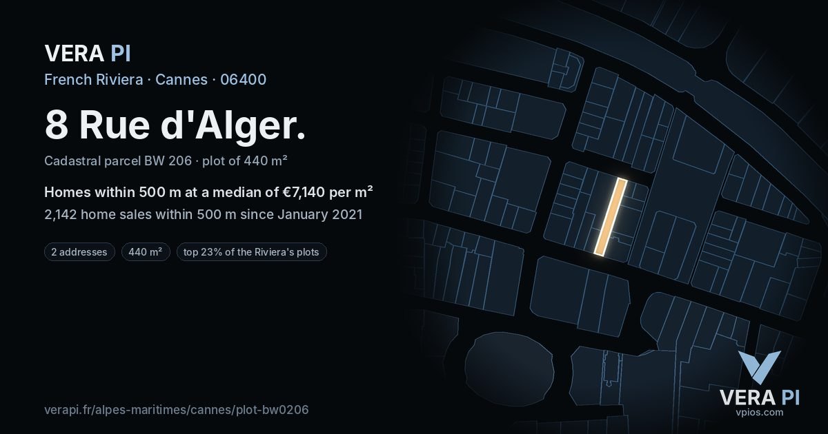 8 Rue d'Alger, Cannes at night – the plot lit, the parcels around coloured by the prices near them