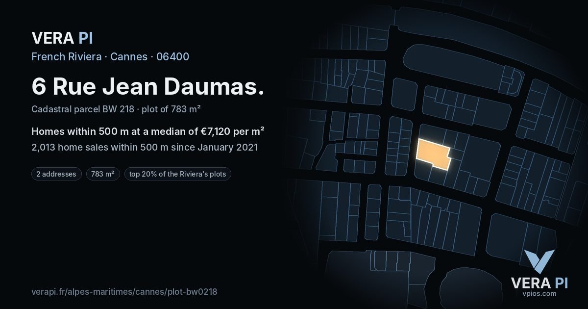 6 Rue Jean Daumas, Cannes at night – the plot lit, the parcels around coloured by the prices near them
