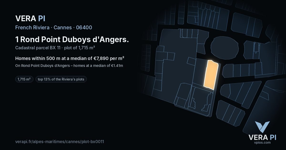 1 Rond Point Duboys d'Angers, Cannes at night – the plot lit, the parcels around coloured by the prices near them