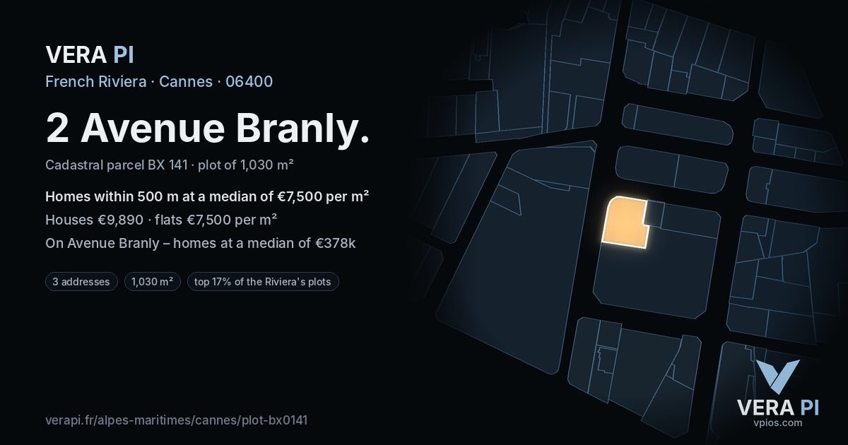 2 Avenue Branly, Cannes at night – the plot lit, the parcels around coloured by the prices near them