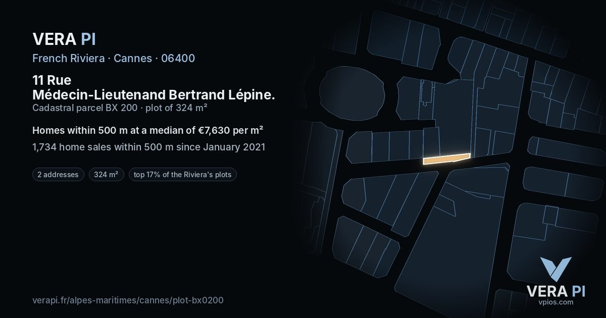 11 Rue Médecin-Lieutenand Bertrand Lépine, Cannes at night – the plot lit, the parcels around coloured by the prices near them