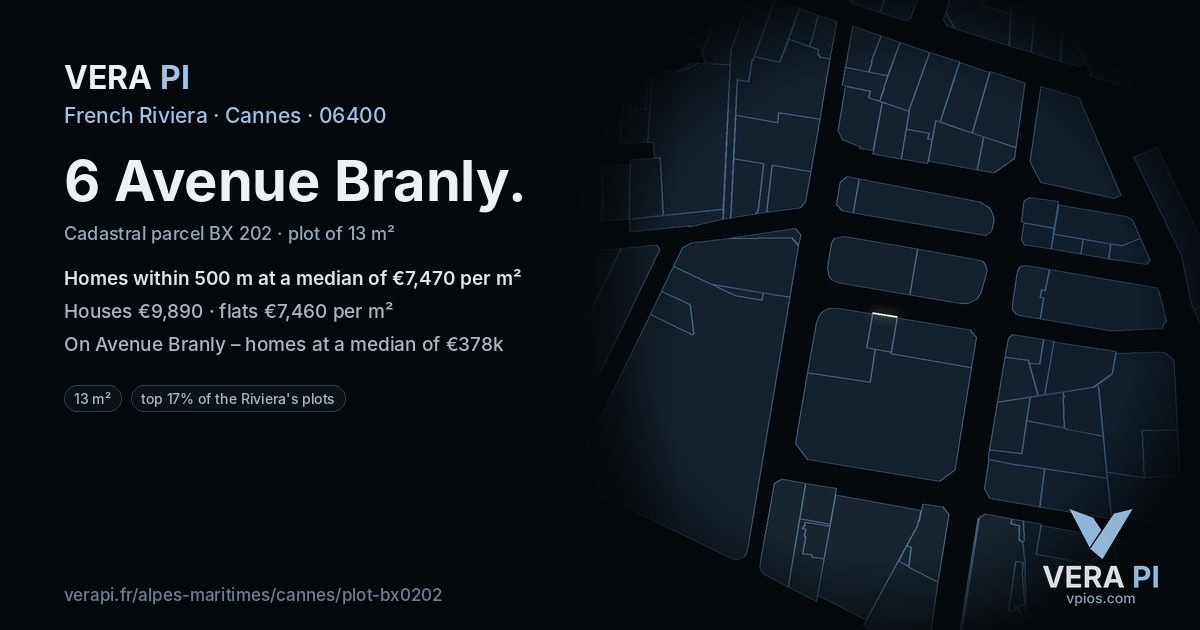 6 Avenue Branly, Cannes at night – the plot lit, the parcels around coloured by the prices near them