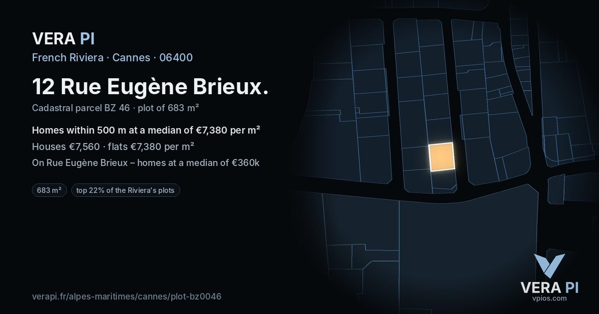 12 Rue Eugène Brieux, Cannes at night – the plot lit, the parcels around coloured by the prices near them