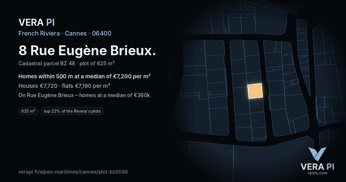 8 Rue Eugène Brieux, Cannes at night – the plot lit, the parcels around coloured by the prices near them