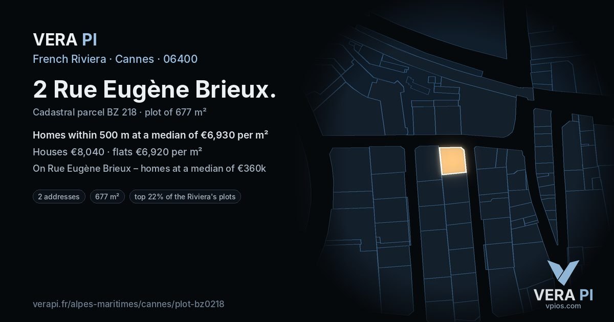 2 Rue Eugène Brieux, Cannes at night – the plot lit, the parcels around coloured by the prices near them