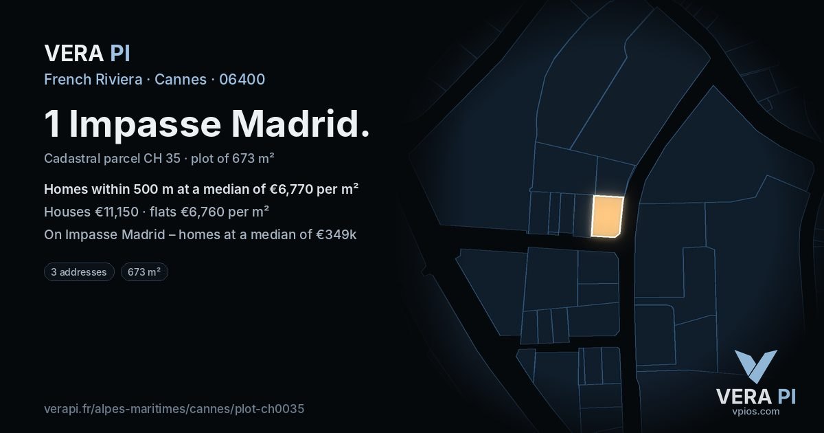 1 Impasse Madrid, Cannes at night – the plot lit, the parcels around coloured by the prices near them
