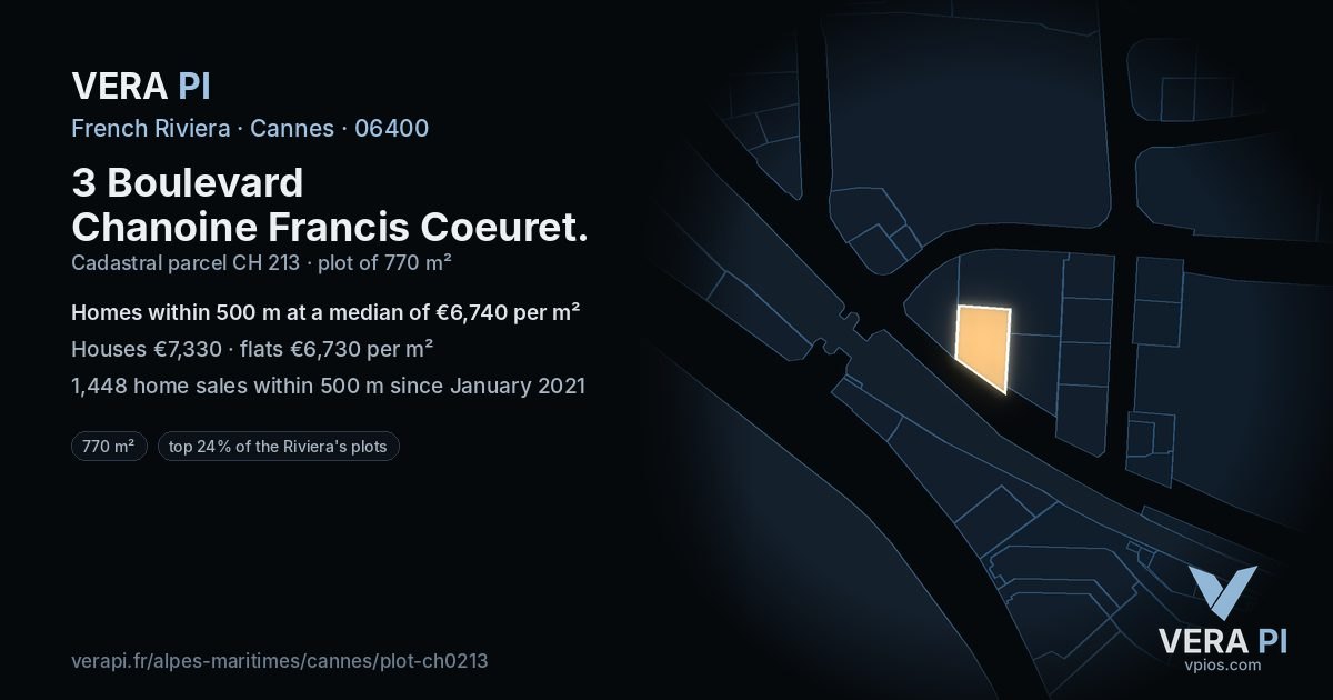 3 Boulevard Chanoine Francis Coeuret, Cannes at night – the plot lit, the parcels around coloured by the prices near them