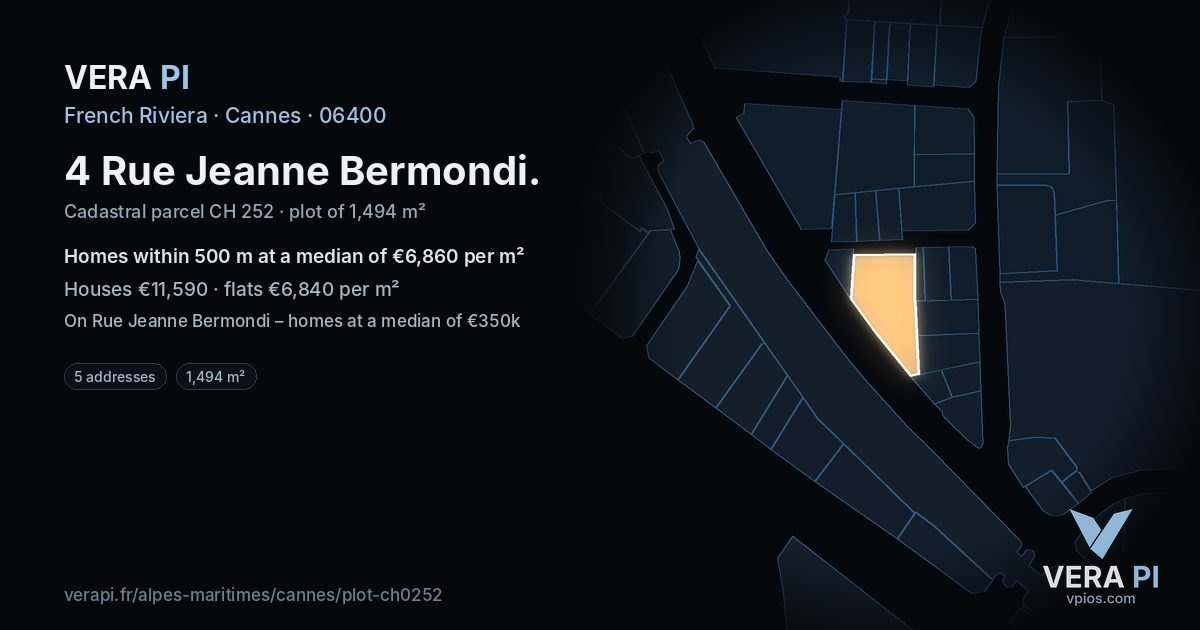 4 Rue Jeanne Bermondi, Cannes at night – the plot lit, the parcels around coloured by the prices near them