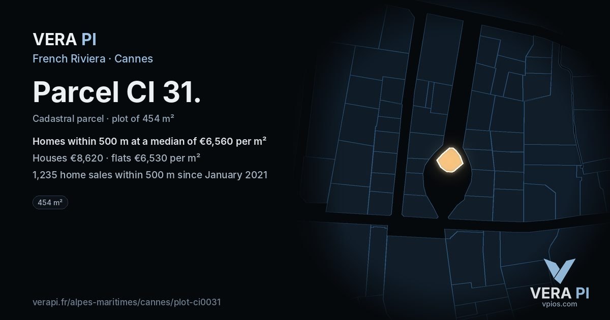 Parcel CI 31, Cannes at night – the plot lit, the parcels around coloured by the prices near them