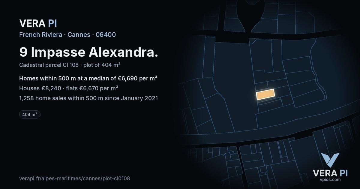 9 Impasse Alexandra, Cannes at night – the plot lit, the parcels around coloured by the prices near them